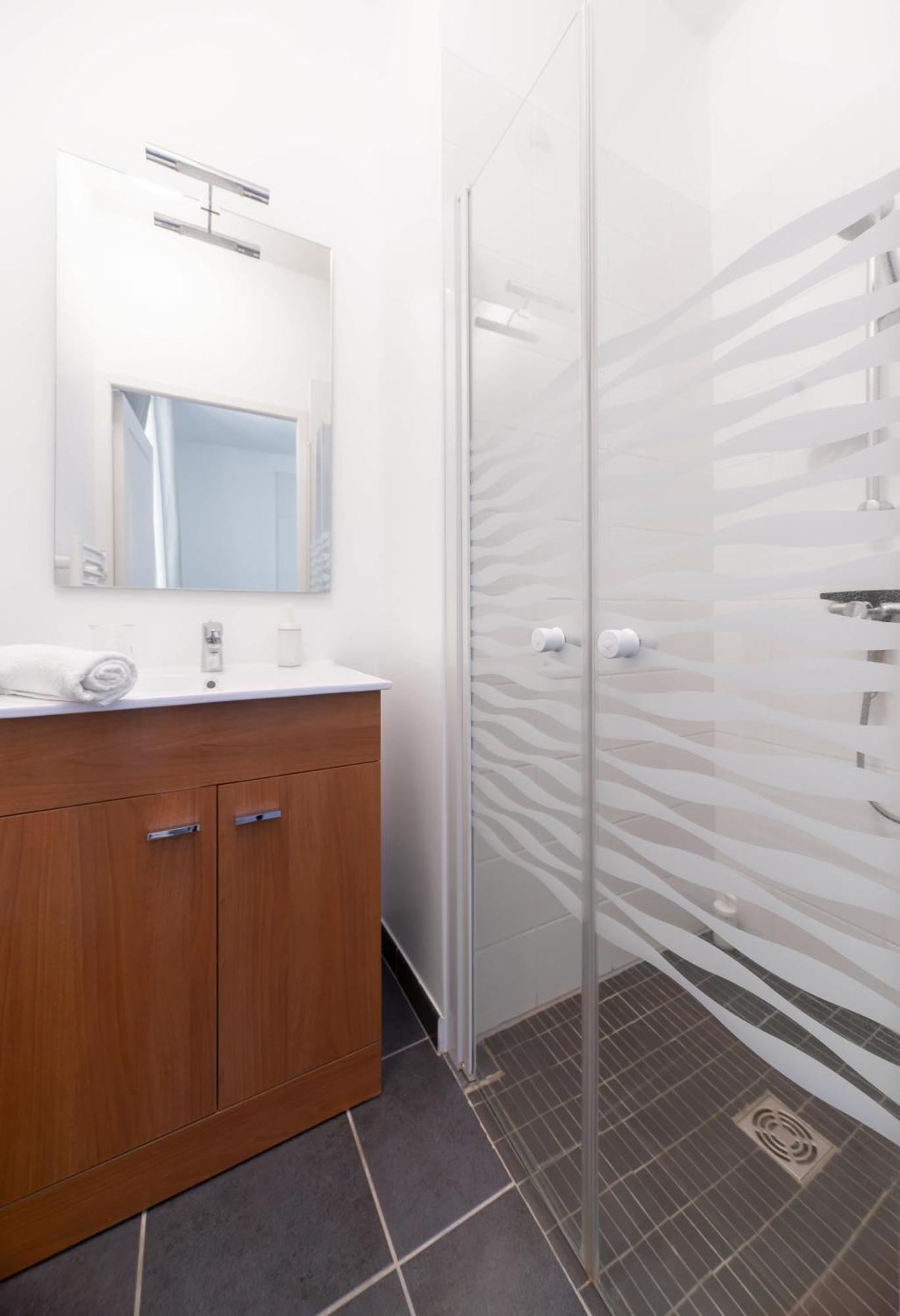 Le Brit - Grand Appartement Design, 3 Chambres, Centre Ville Vichy Dış mekan fotoğraf